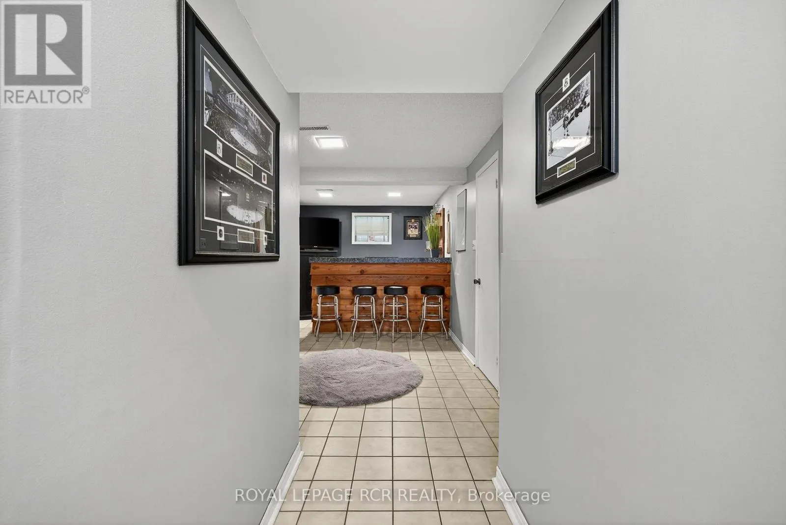 21 CROWN CRESCENT
