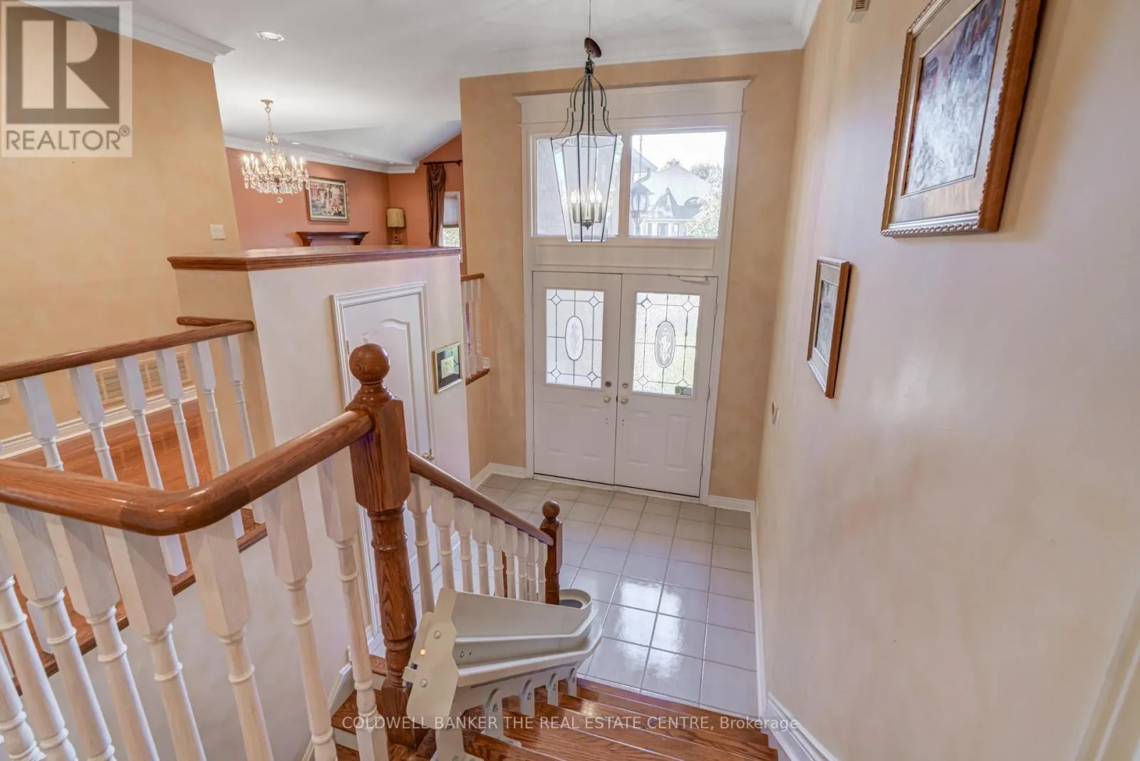 206 SHAFTSBURY AVENUE