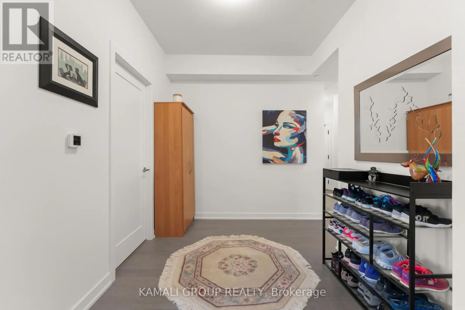 523 - 8888 YONGE STREET