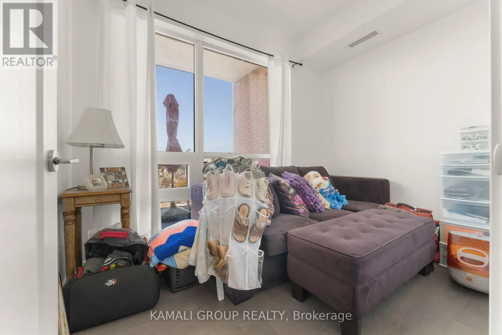 523 - 8888 YONGE STREET