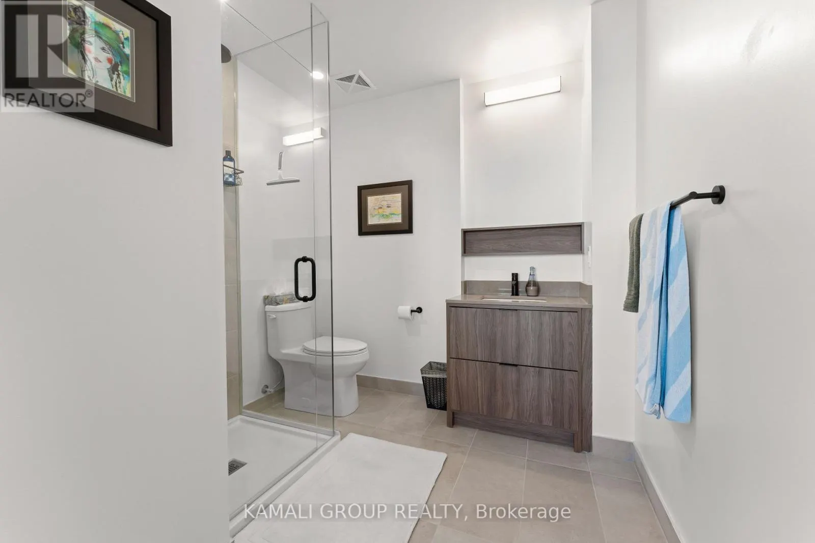 523 - 8888 YONGE STREET