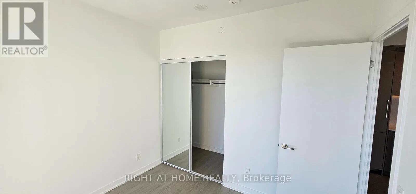 818 - 8188 YONGE STREET