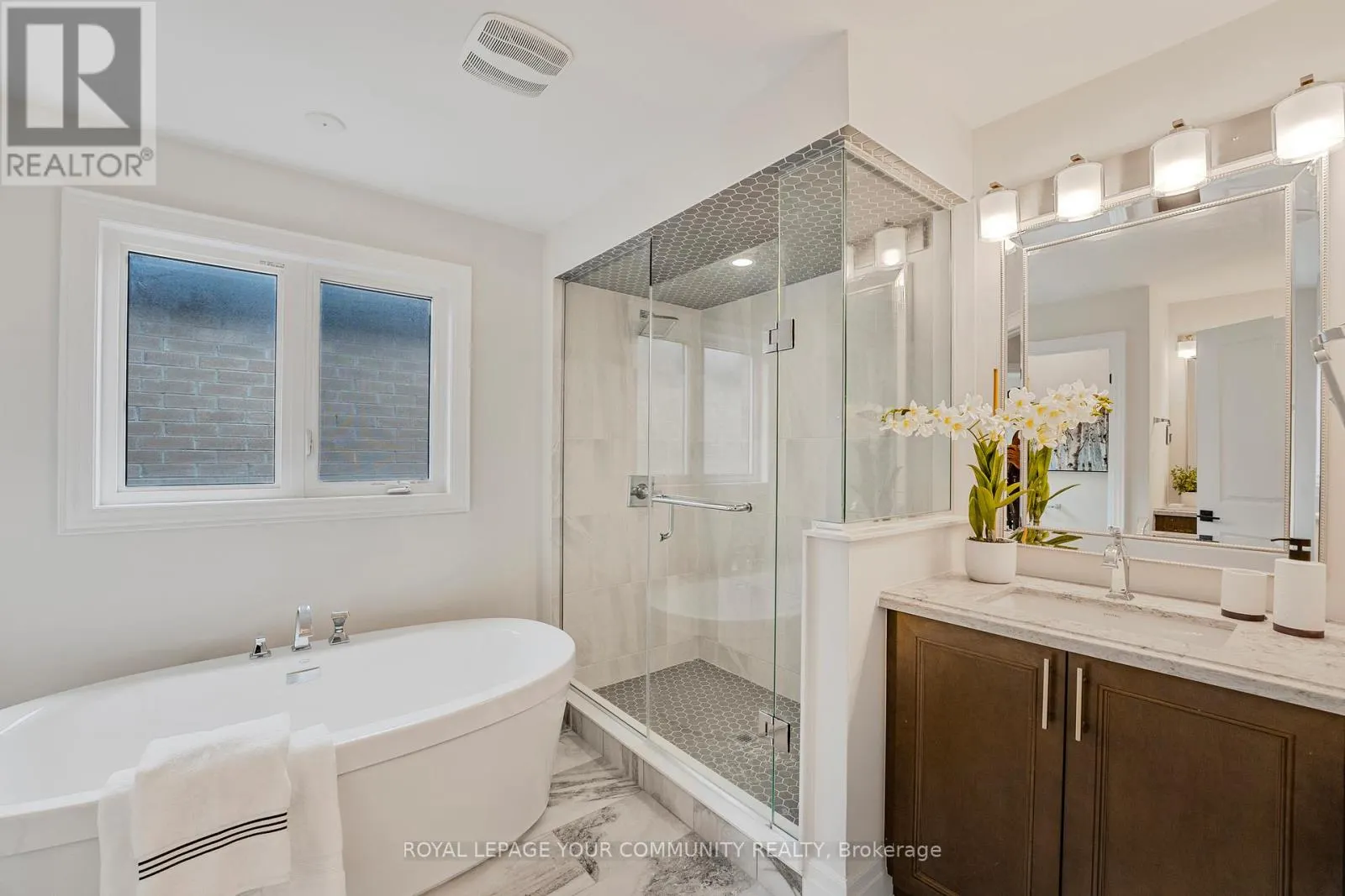 93 VELIA COURT