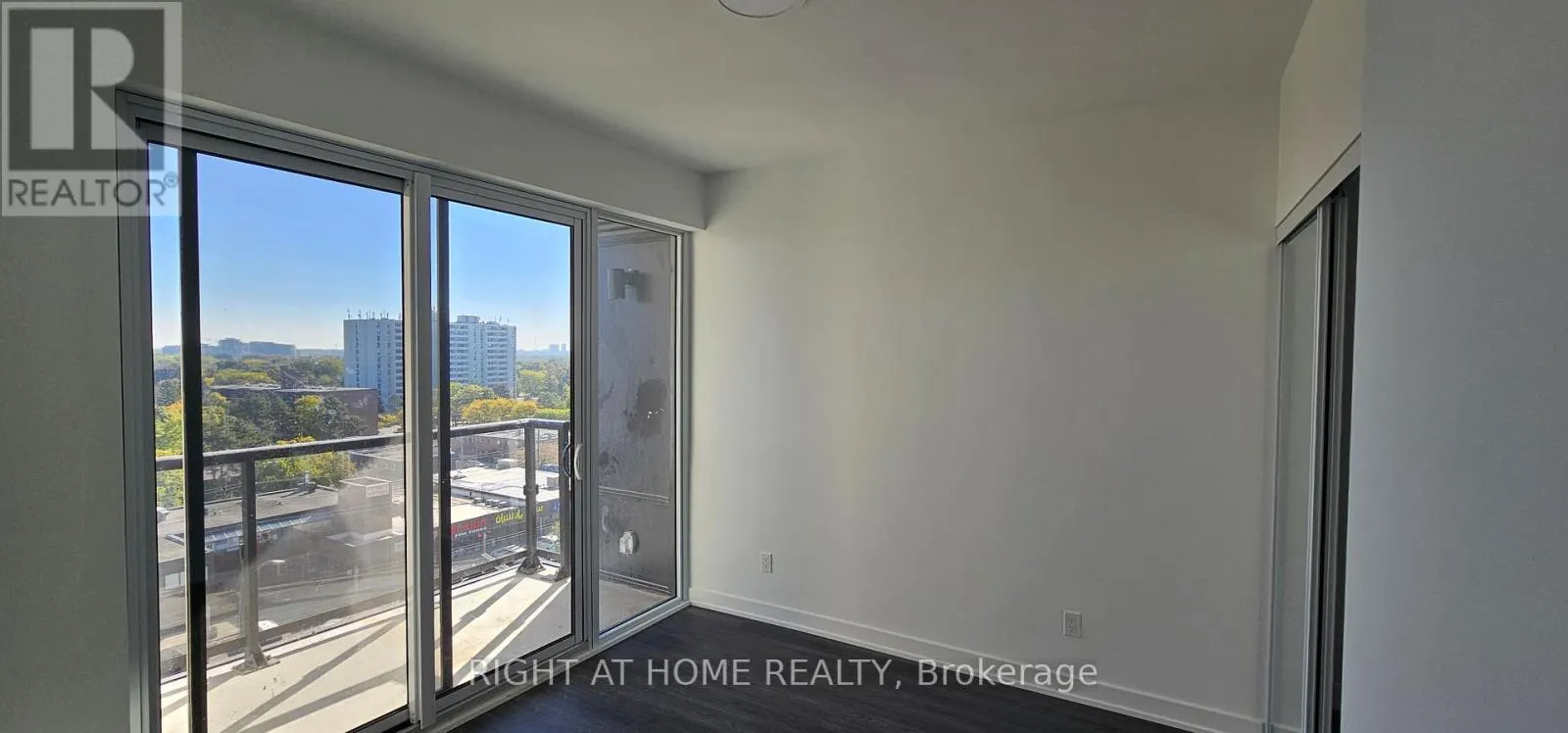 720 - 8188 YONGE STREET