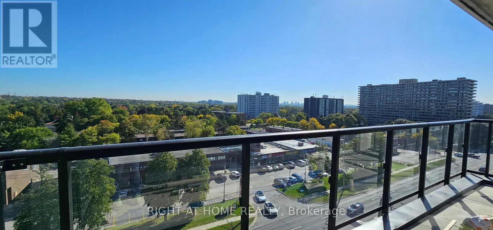 720 - 8188 YONGE STREET