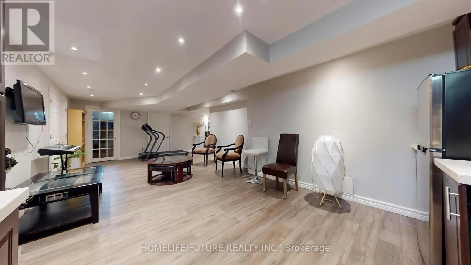 9 BEEBE CRESCENT