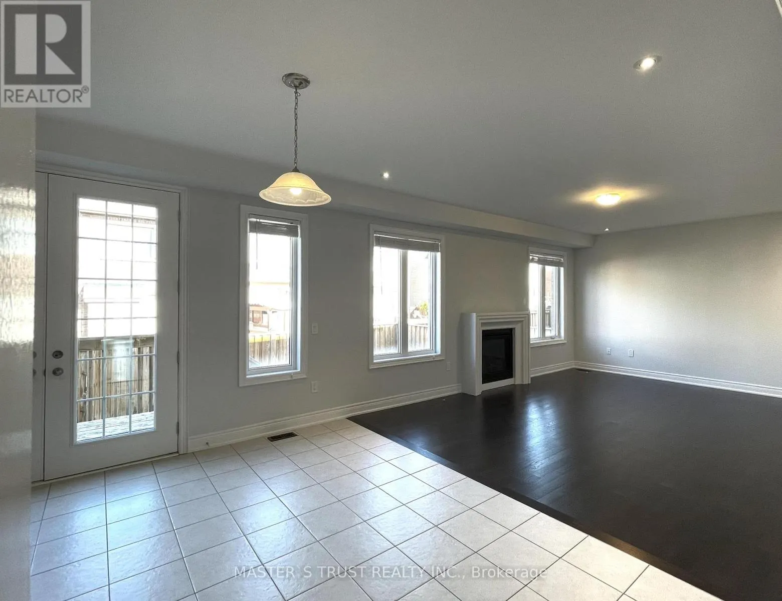 18 CLIFFORD FAIRBARN DRIVE