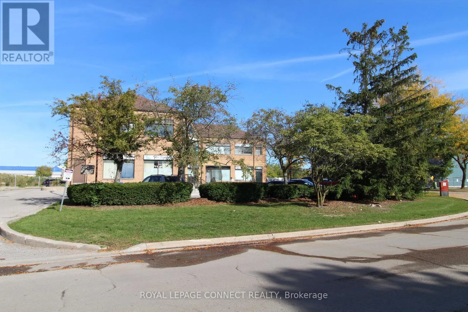 21 - 117 RINGWOOD DRIVE