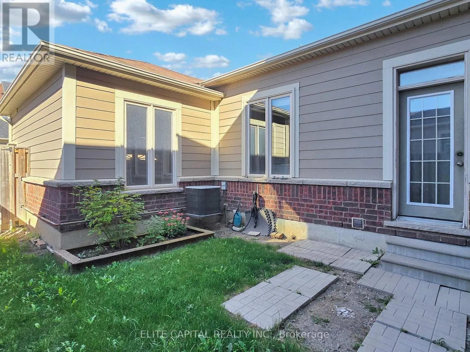 28 IVORY SILK DRIVE