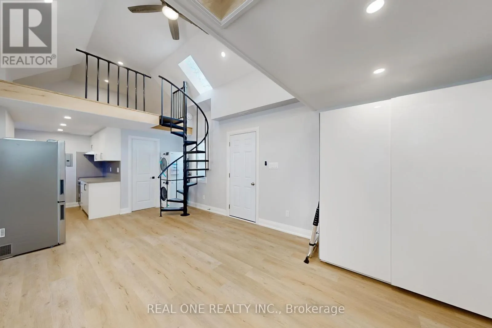 241 ROCKAWAY BEACH PLACE