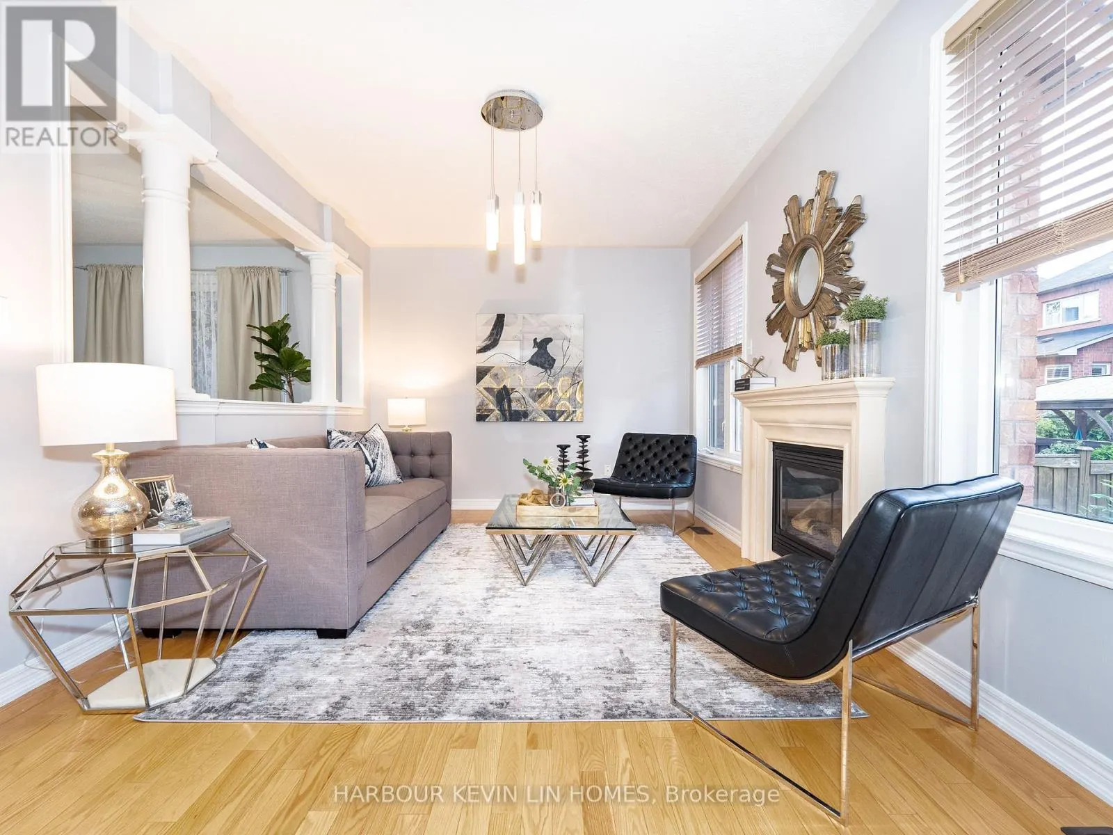 60 SEIFFER CRESCENT