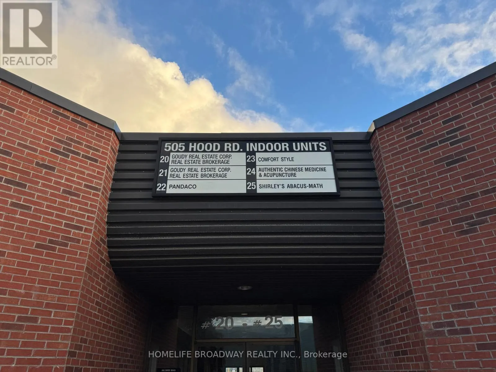 22 - 505 HOOD ROAD W