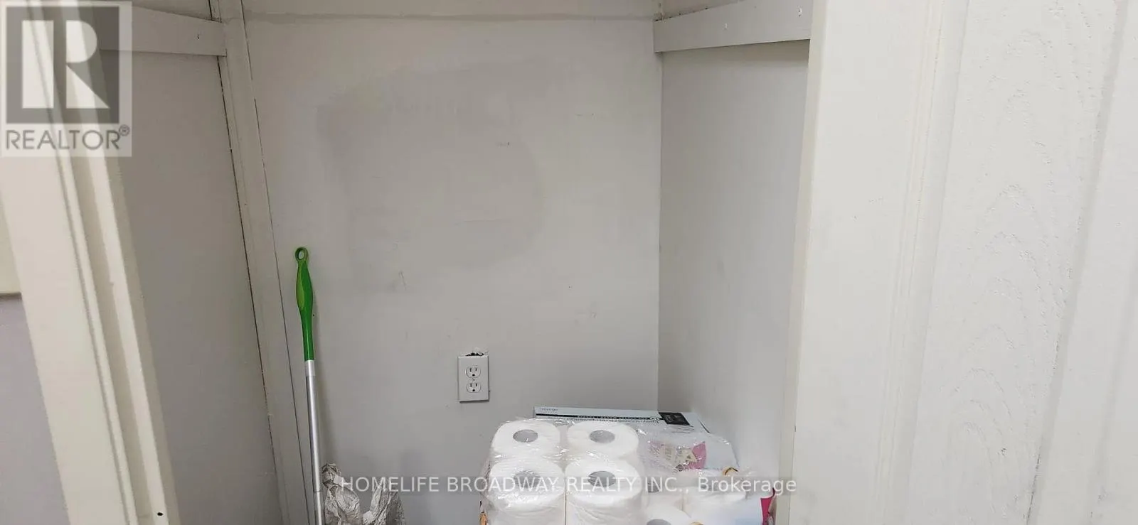 22 - 505 HOOD ROAD W