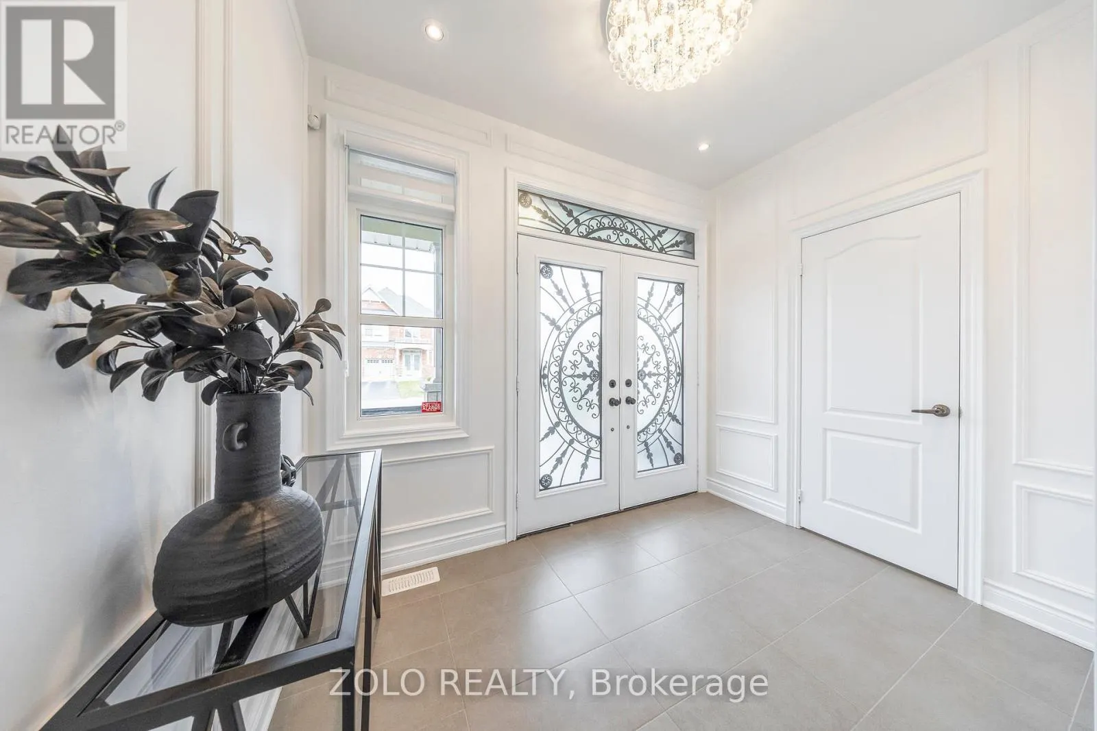 11 JOHN DAVIS GATE