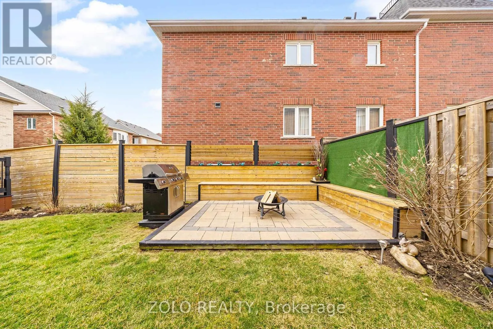 11 JOHN DAVIS GATE