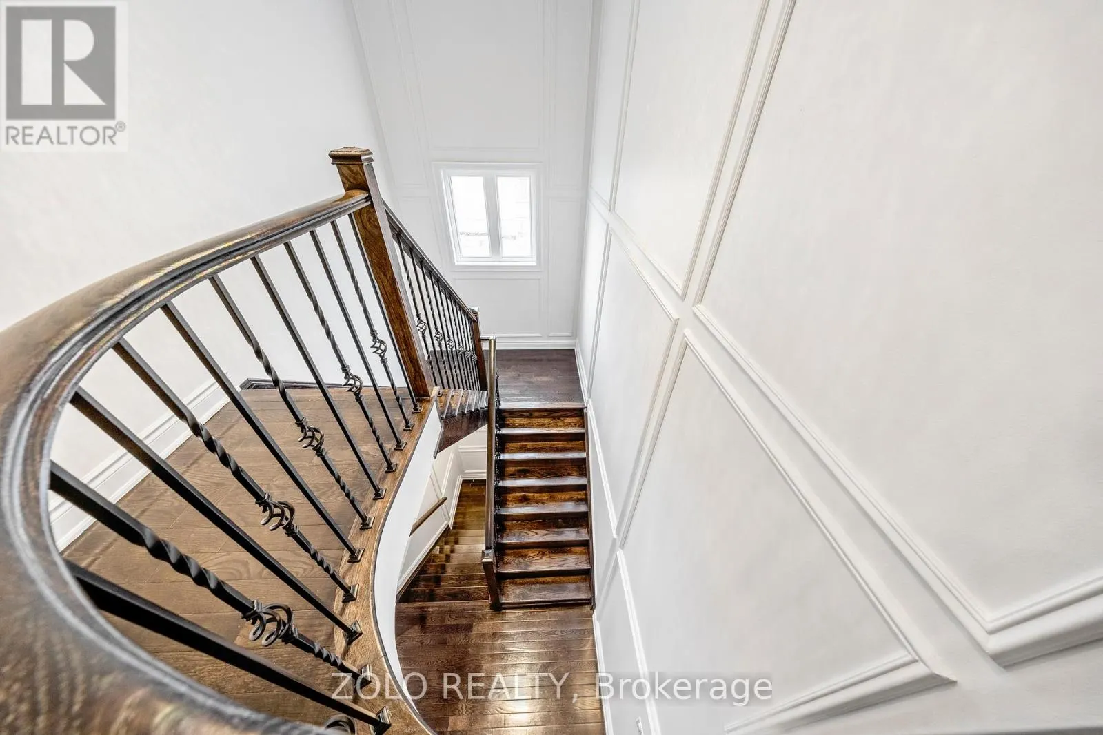 11 JOHN DAVIS GATE