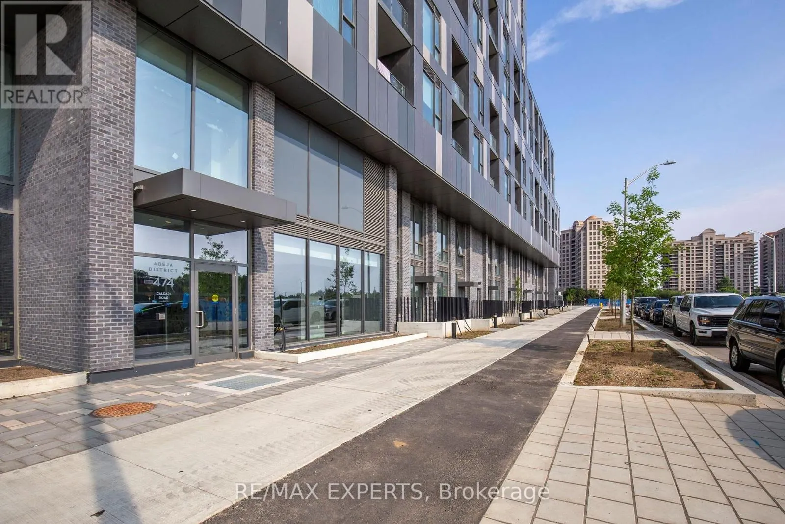 2201 - 474 CALDARI ROAD