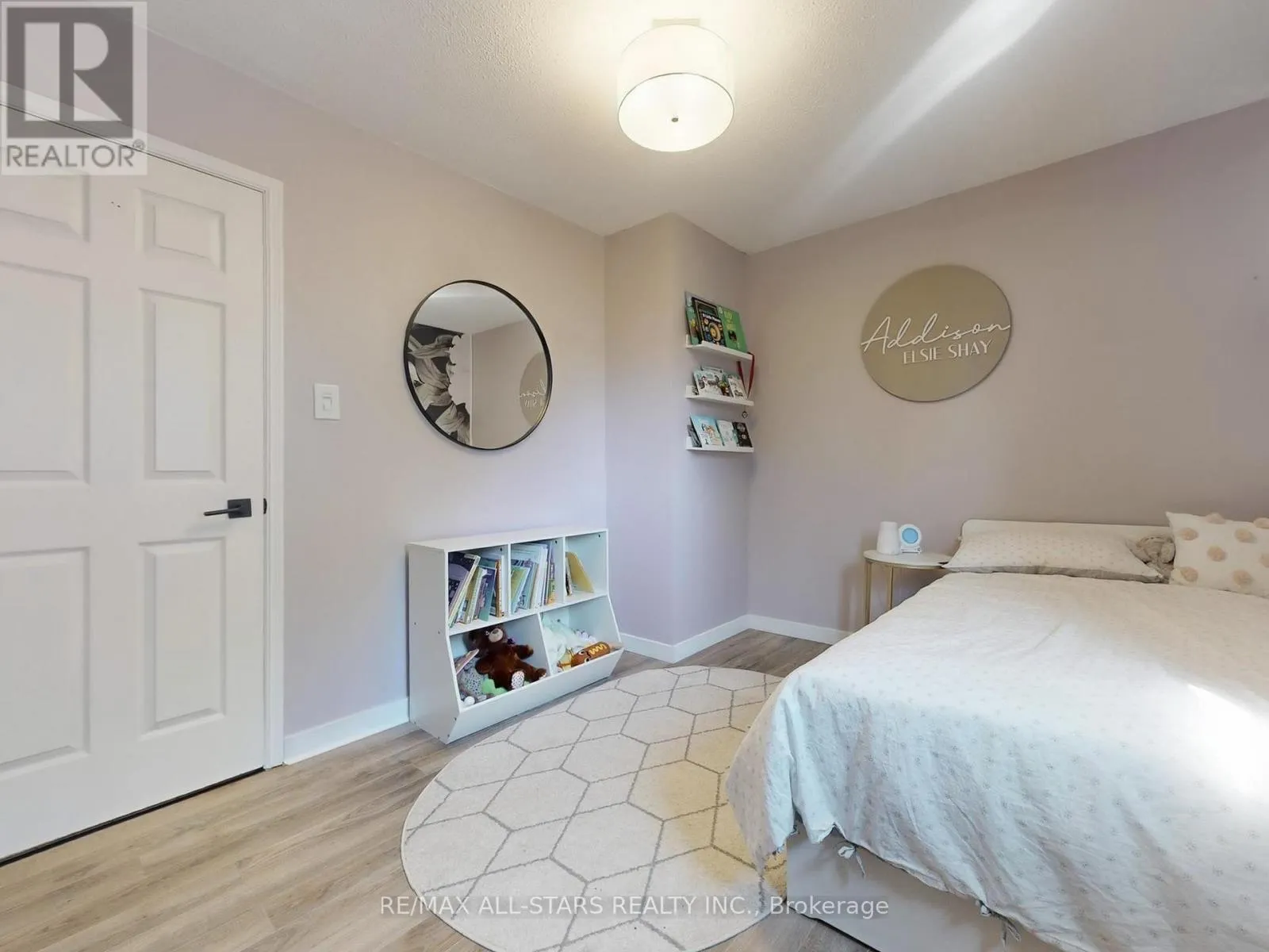 21 ANNAMARIA DRIVE