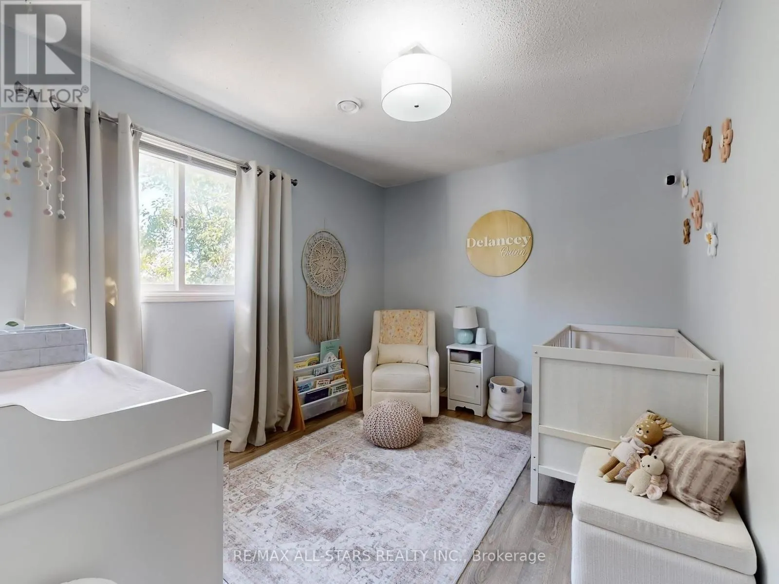 21 ANNAMARIA DRIVE
