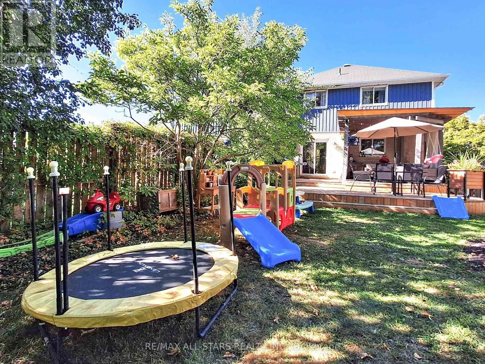 21 ANNAMARIA DRIVE