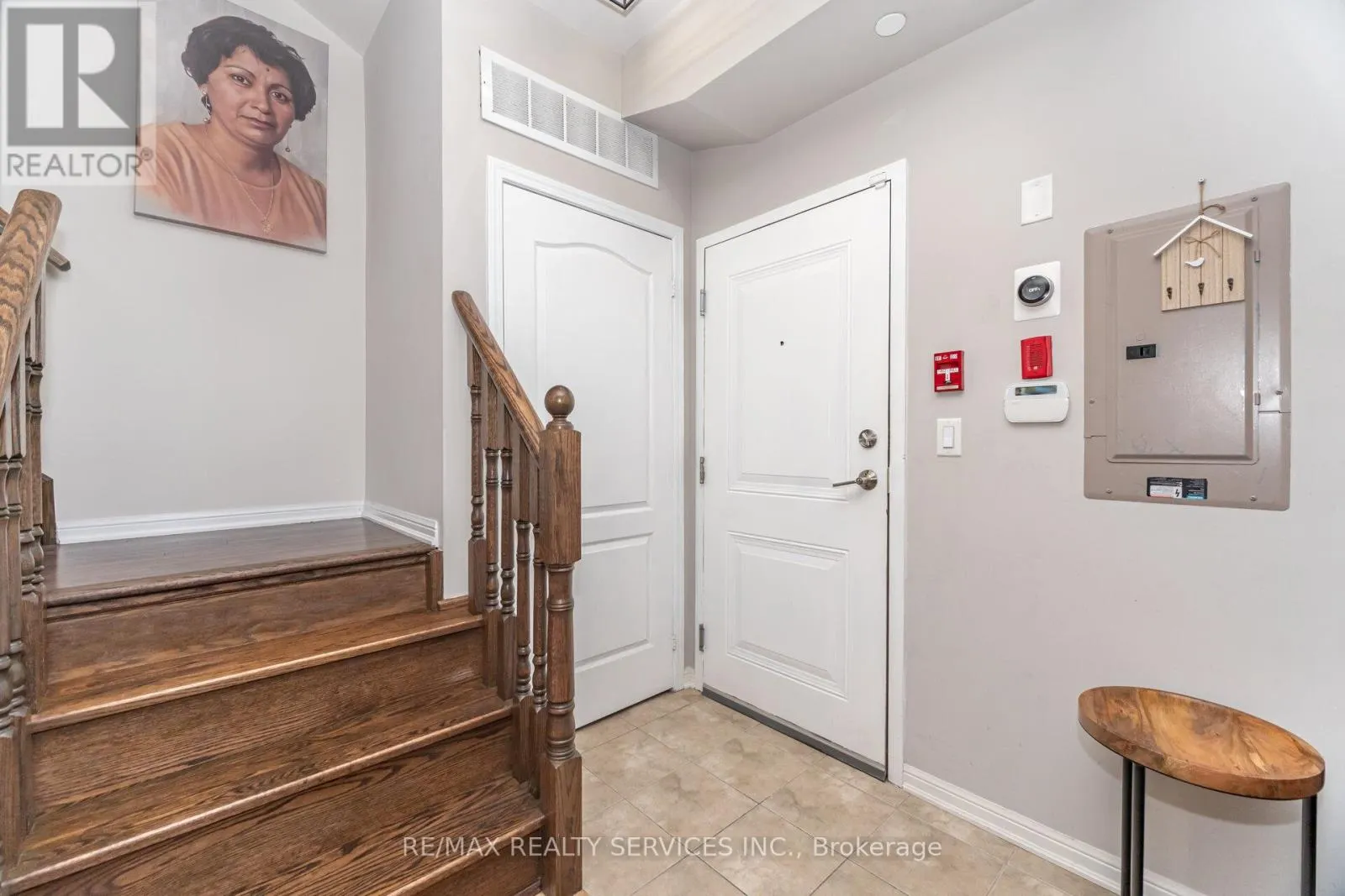 106 - 9589 KEELE STREET