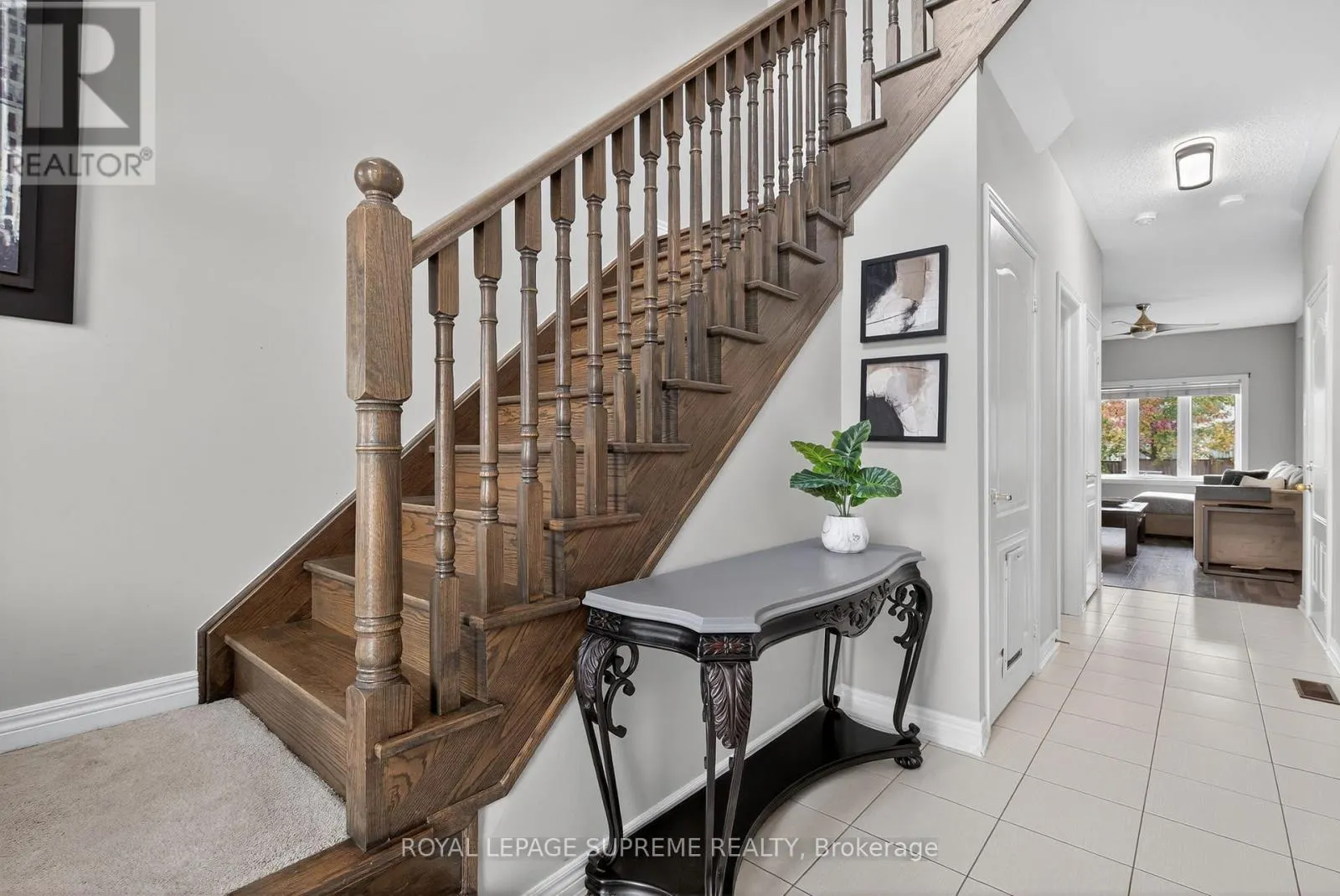 28 MANDLEY STREET