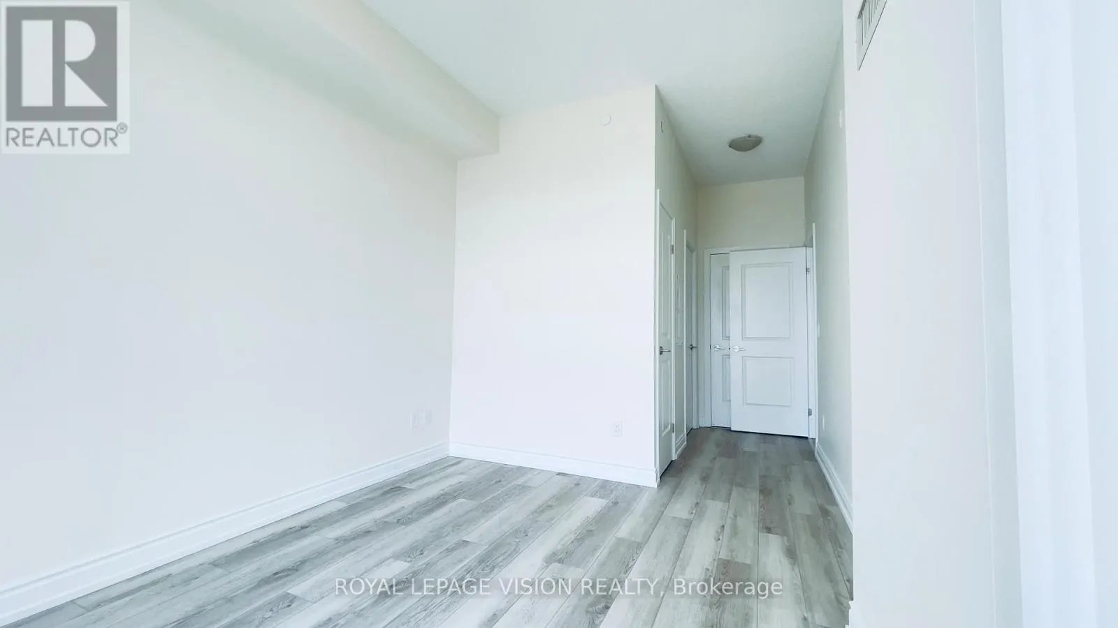 315 - 8763 BAYVIEW AVENUE