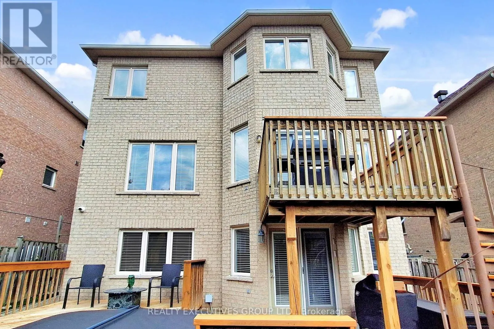 32 SHADOW FALLS DRIVE