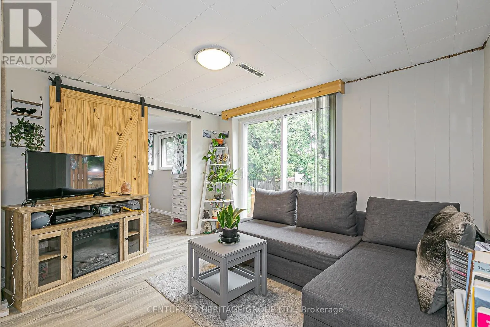 67 DEVINS DRIVE