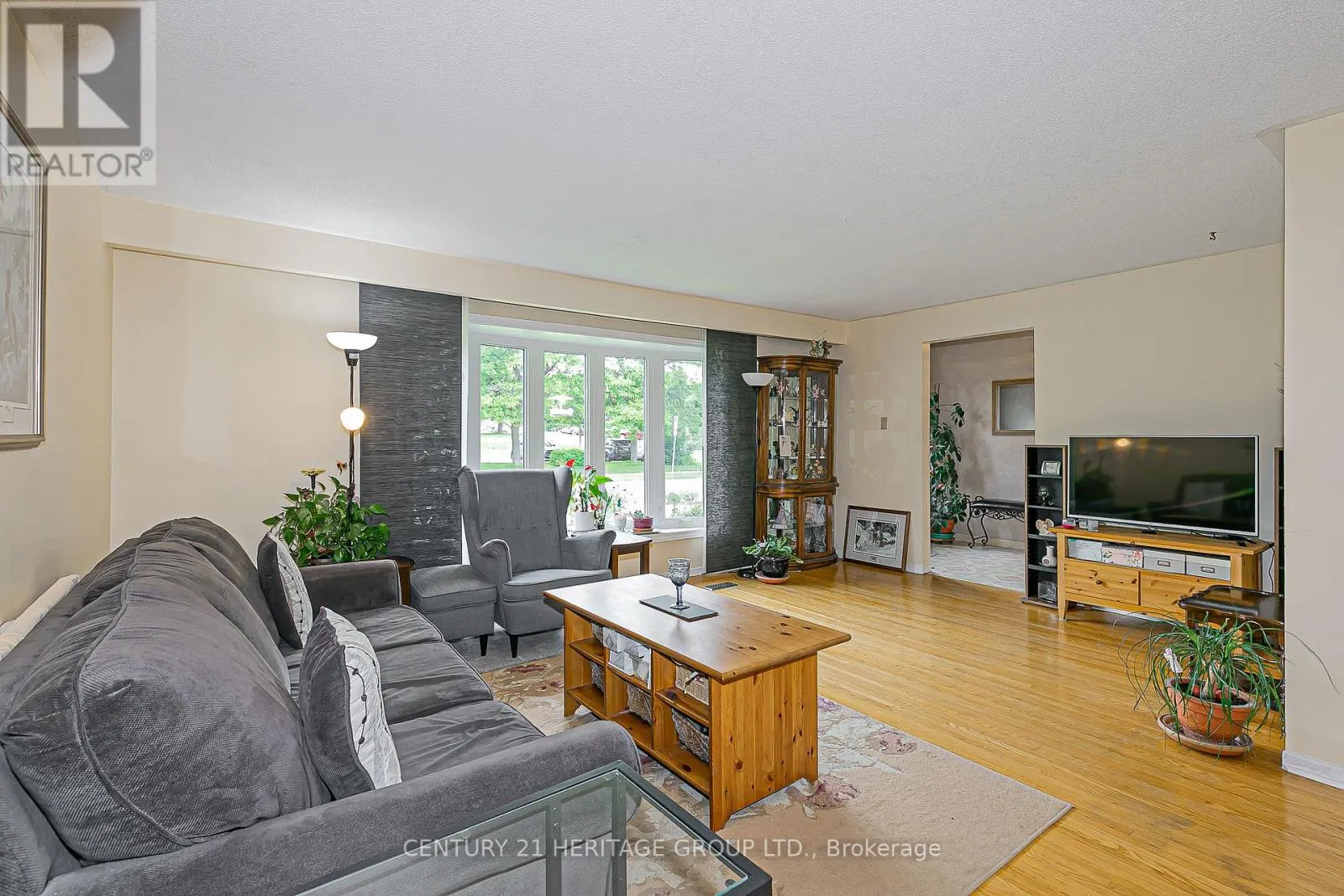 67 DEVINS DRIVE