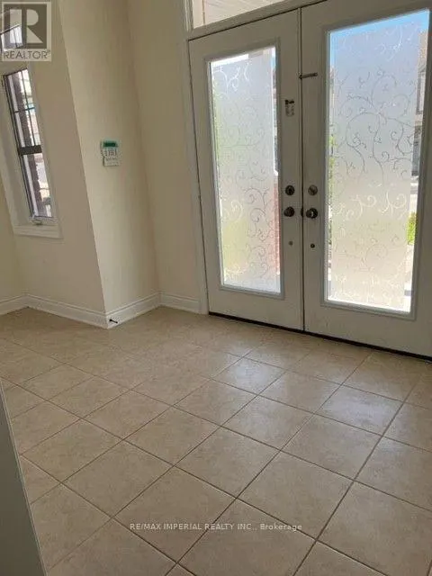 38 BRUCEFIELD COURT