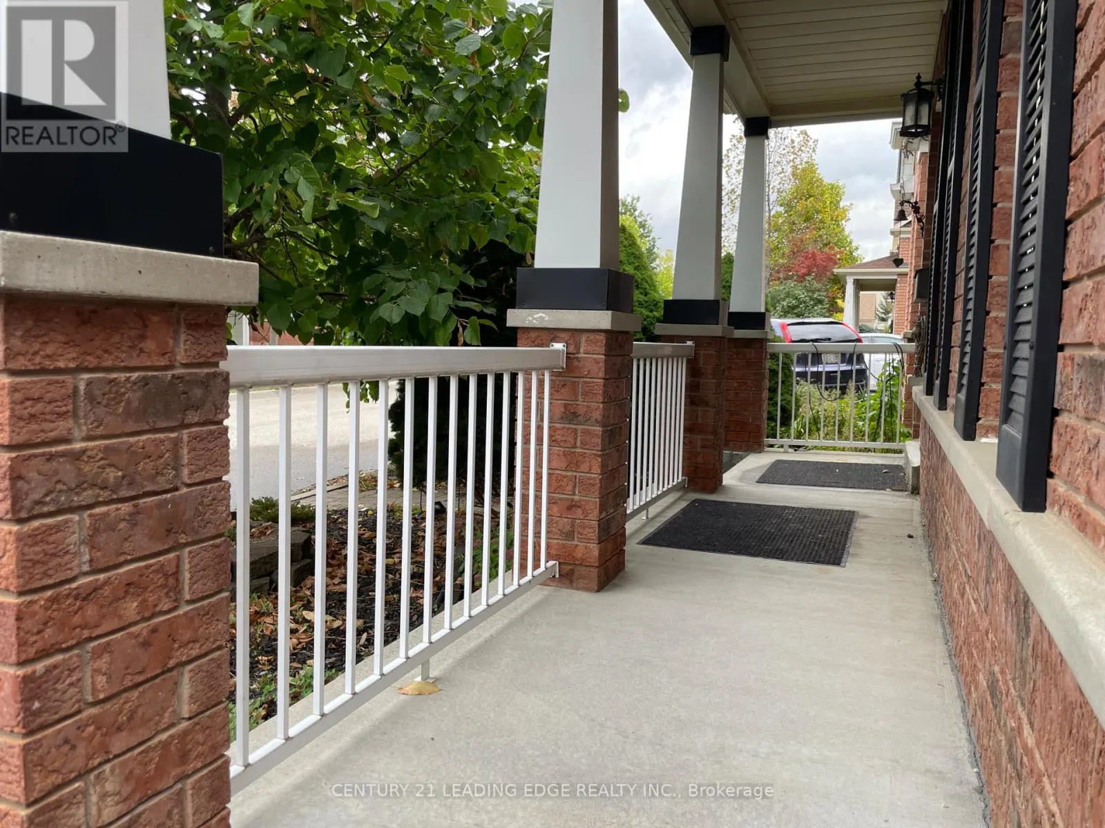 58 MANORWOOD DRIVE