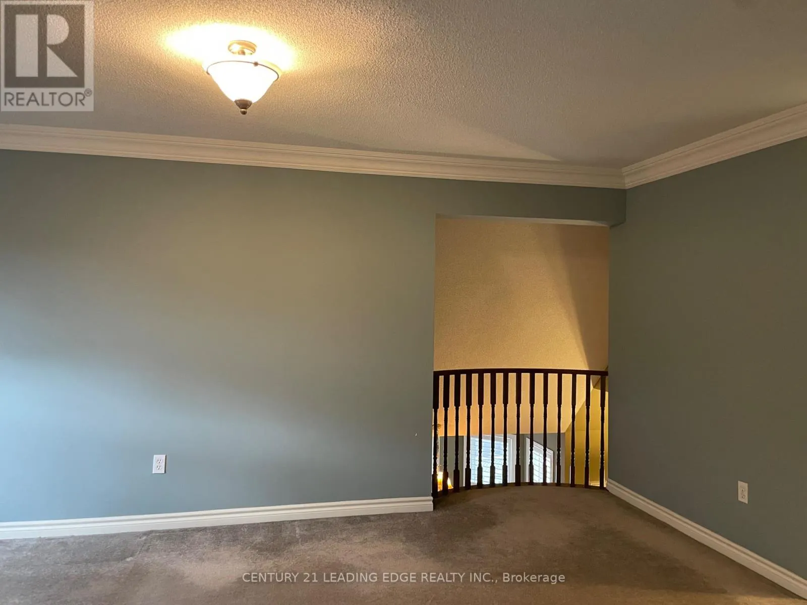 58 MANORWOOD DRIVE