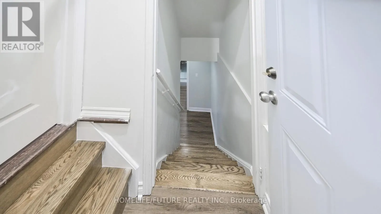 105 LAHORE CRESCENT