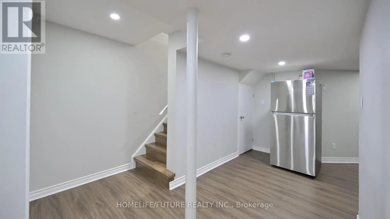 105 LAHORE CRESCENT