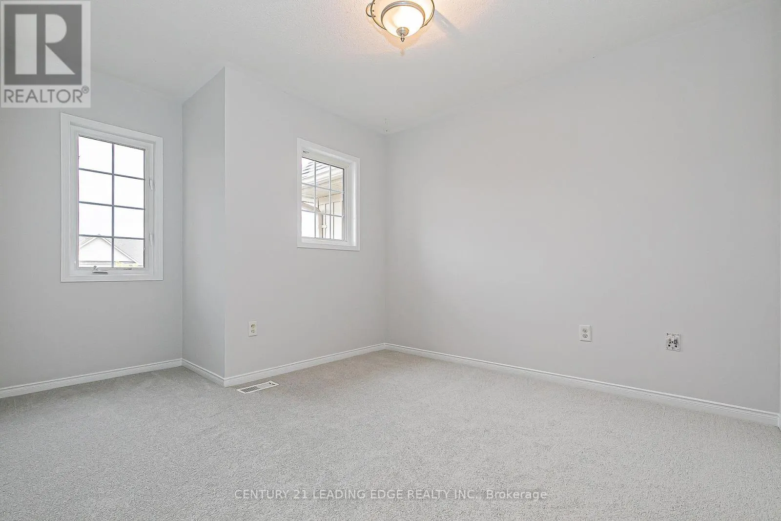 21 LILLY MCKEOWAN CRESCENT