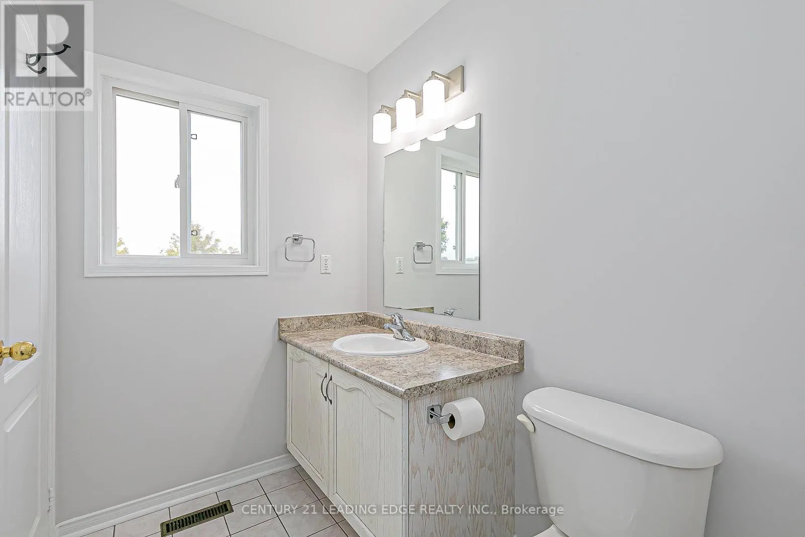 21 LILLY MCKEOWAN CRESCENT