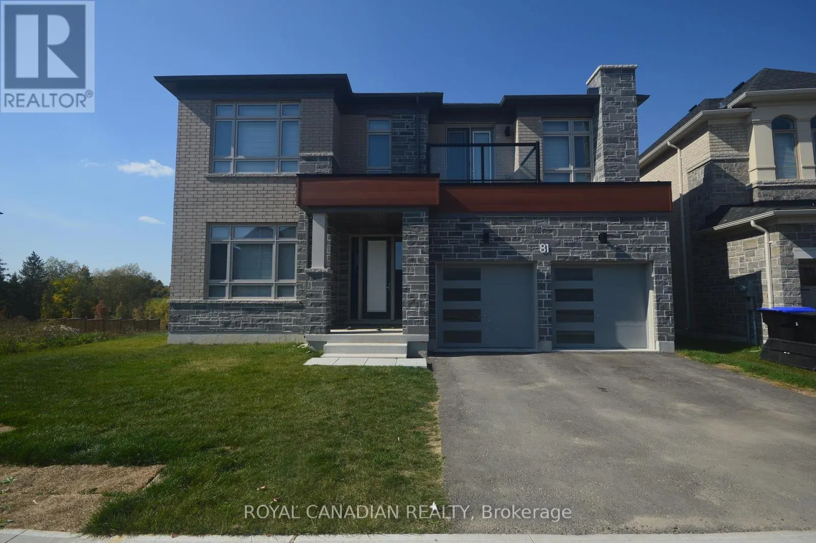 81 SETTLERS CRESCENT