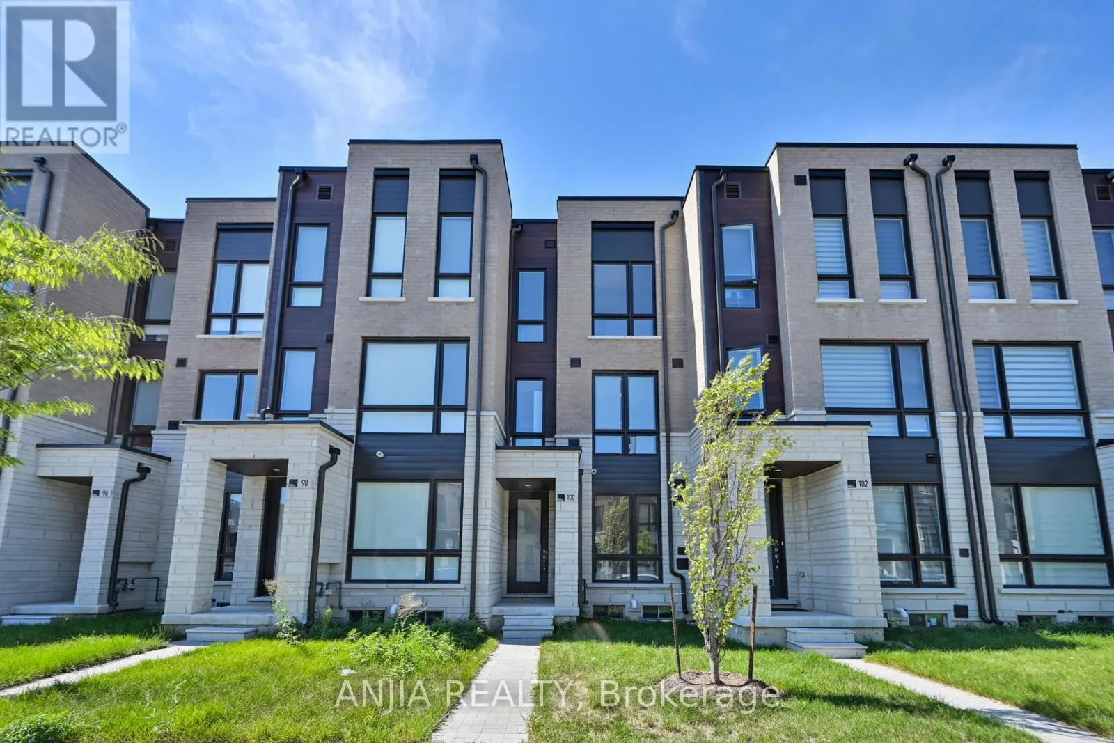 100 STAUFFER CRESCENT