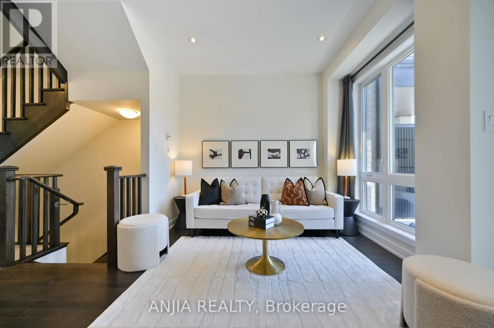 100 STAUFFER CRESCENT