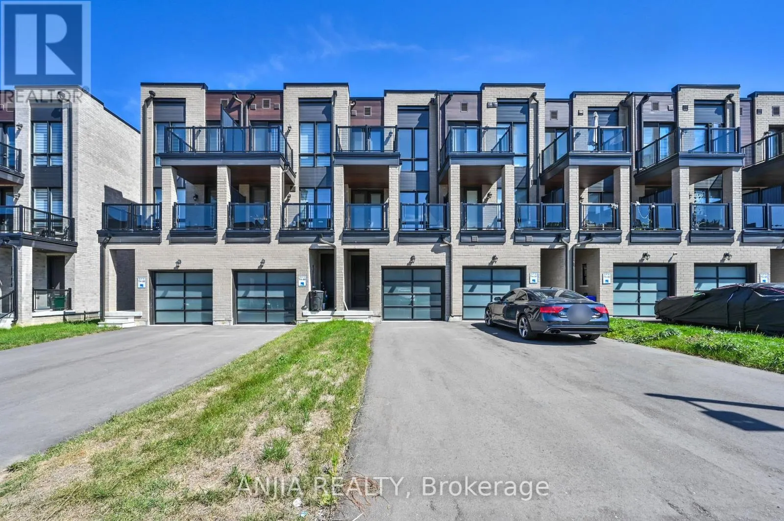 100 STAUFFER CRESCENT