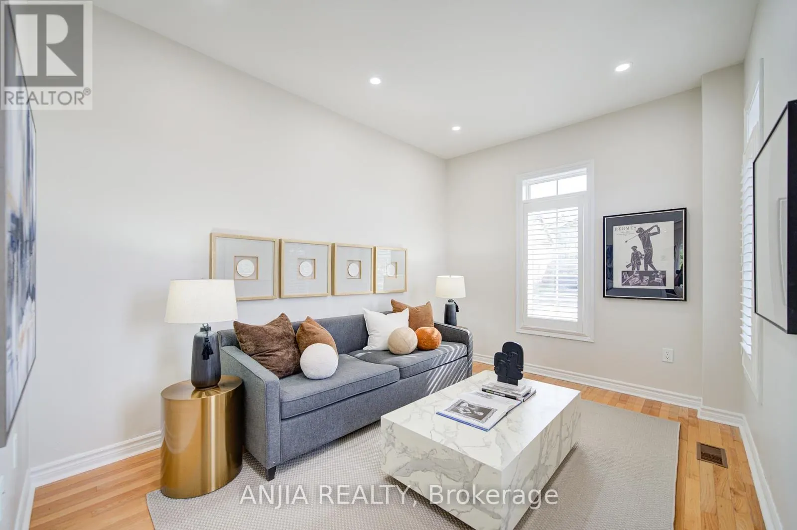 4 JAMES RATCLIFF AVENUE