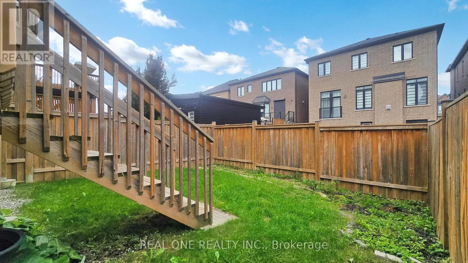 193 CRANBROOK CRESCENT