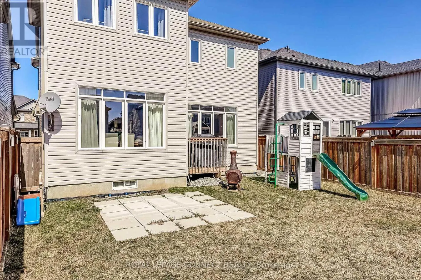 17 DON HADDEN CRESCENT