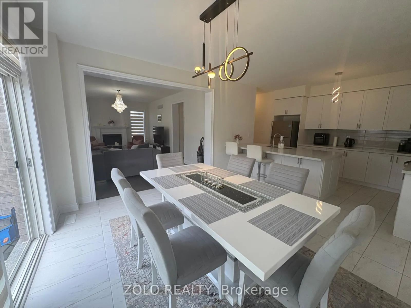 1644 CORSAL COURT