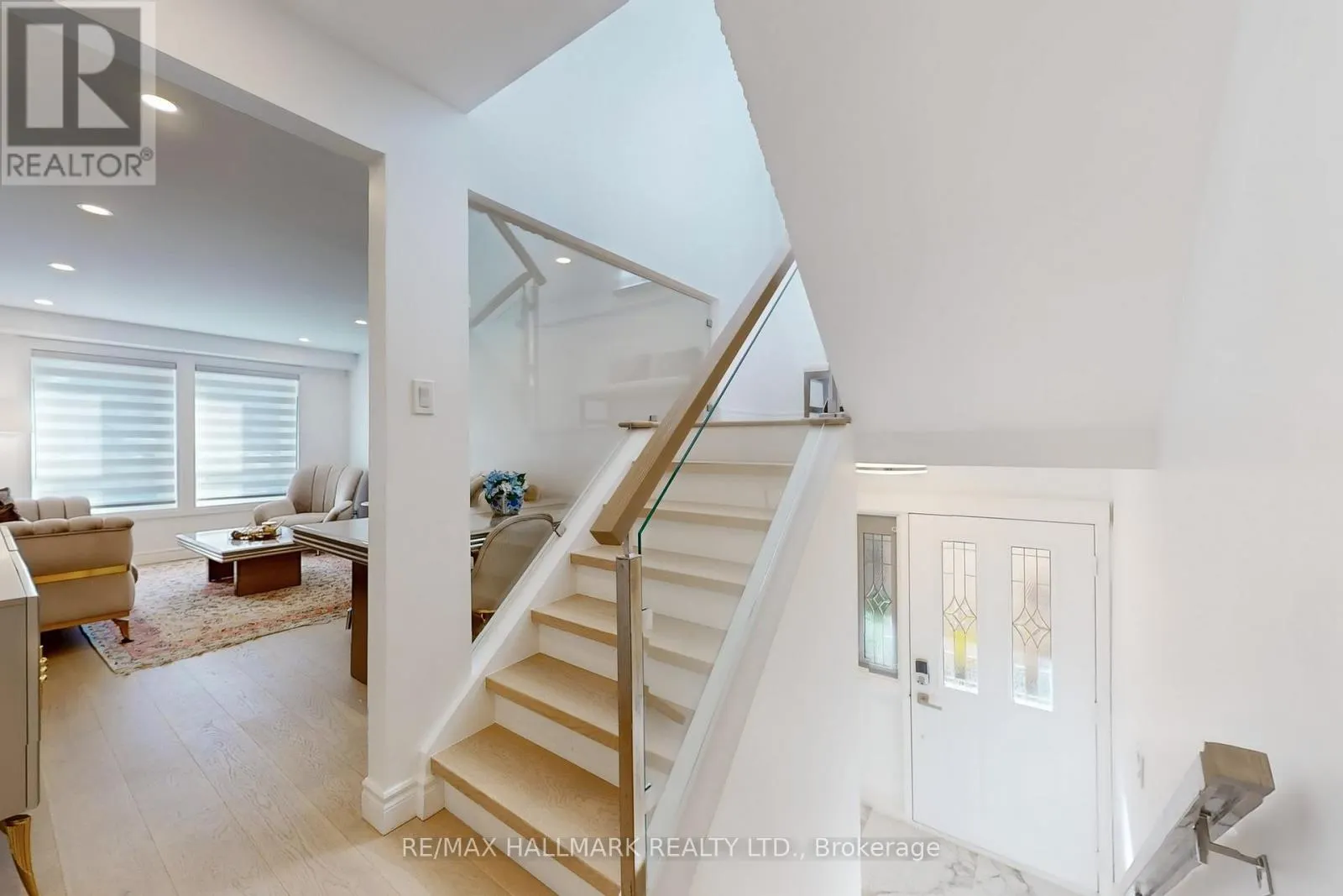 6 WILES COURT