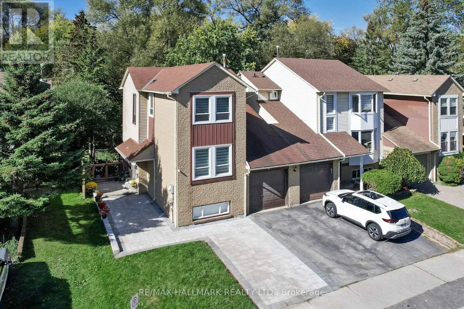 6 WILES COURT