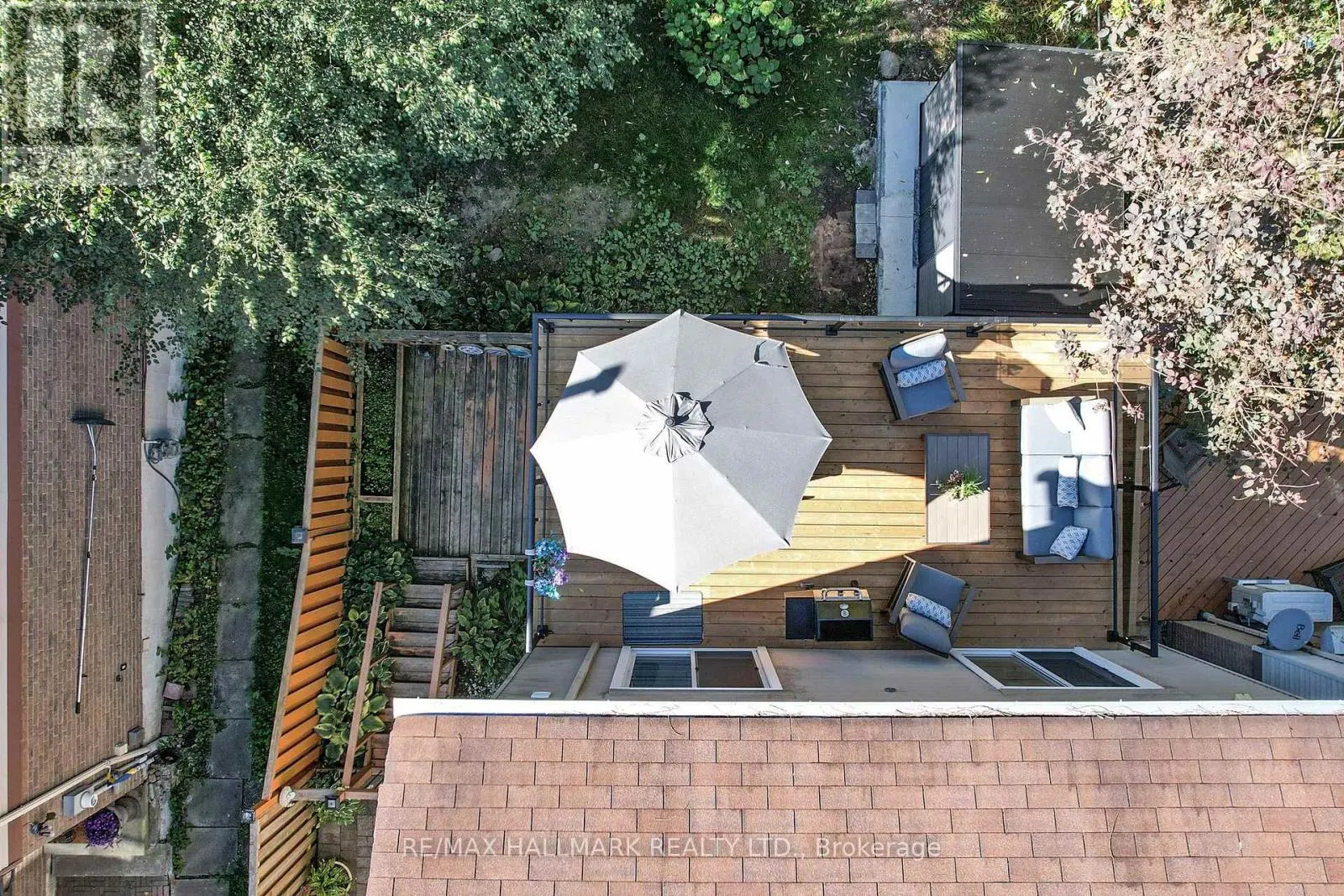 6 WILES COURT