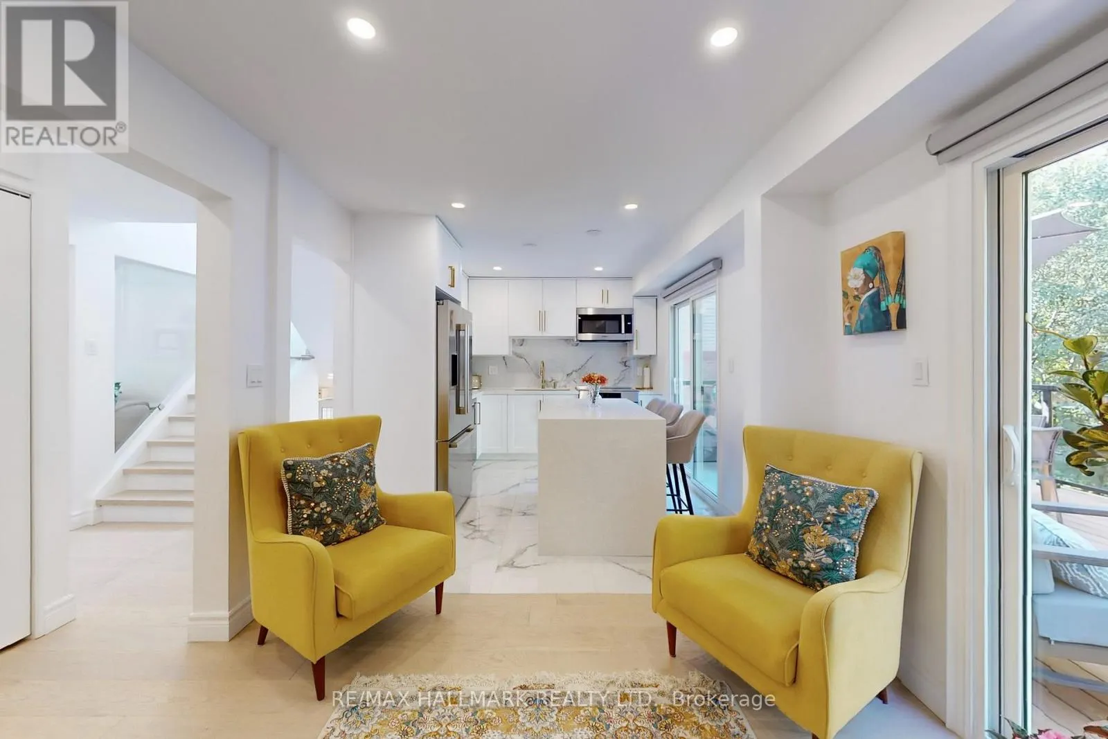 6 WILES COURT