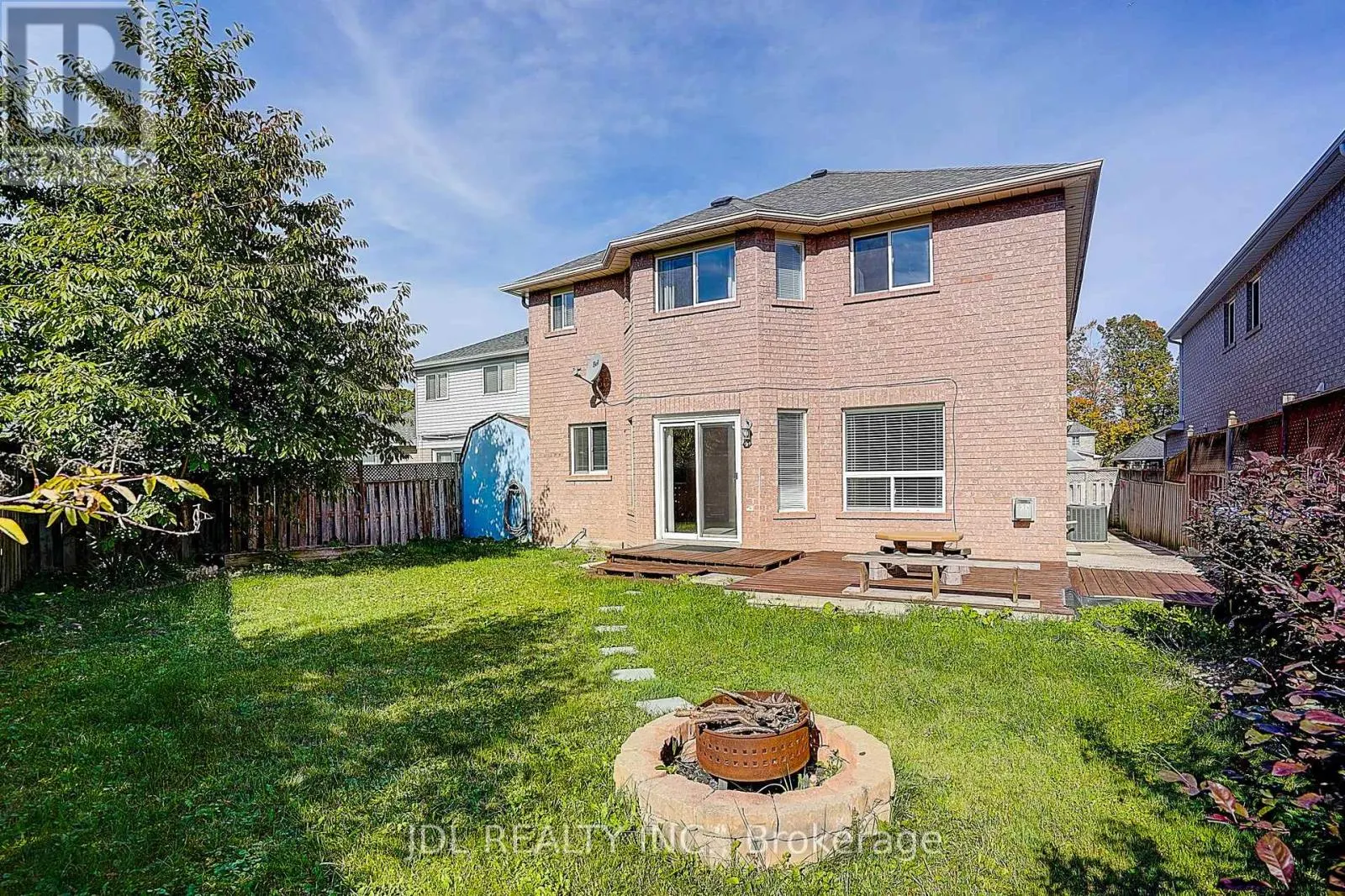 1187 LESLIE DRIVE
